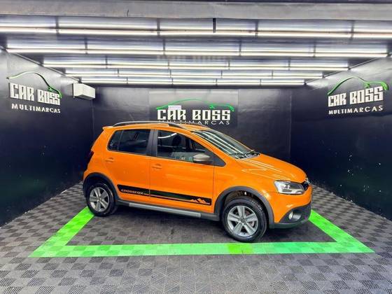 VOLKSWAGEN CROSSFOX 1.6 MI FLEX 8V 4P MANUAL